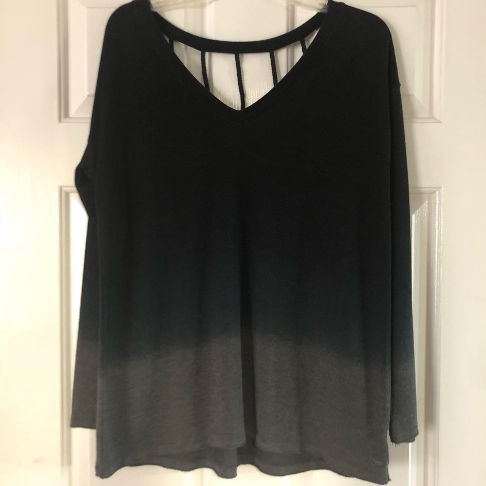 AE shirt